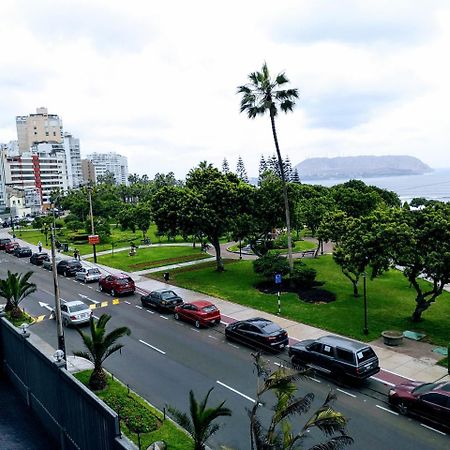 Miraflores Frente Al Mar Lima Exteriér fotografie