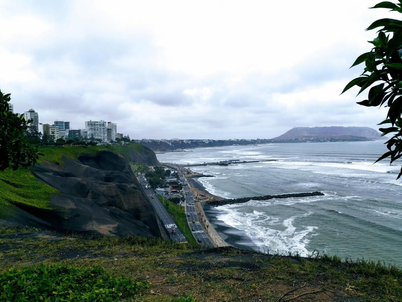 Miraflores Frente Al Mar Lima Exteriér fotografie